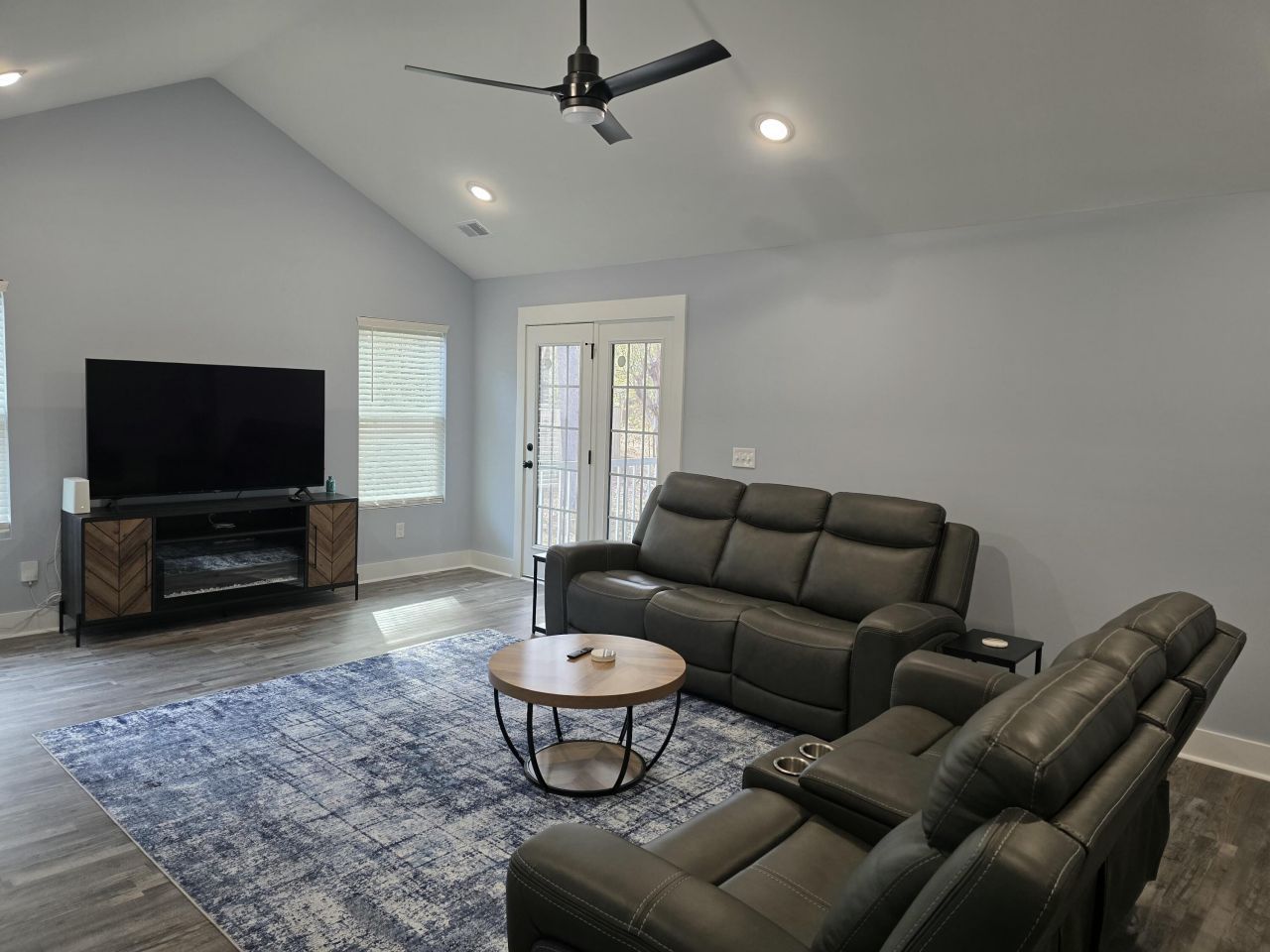 185 Bamert Street Photo 14