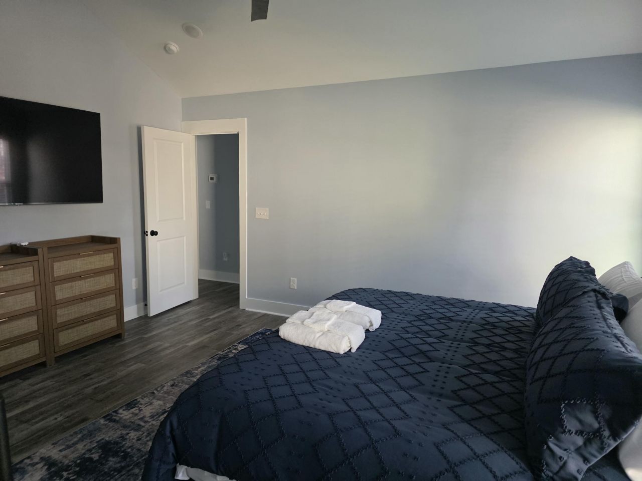 185 Bamert Street Photo 16