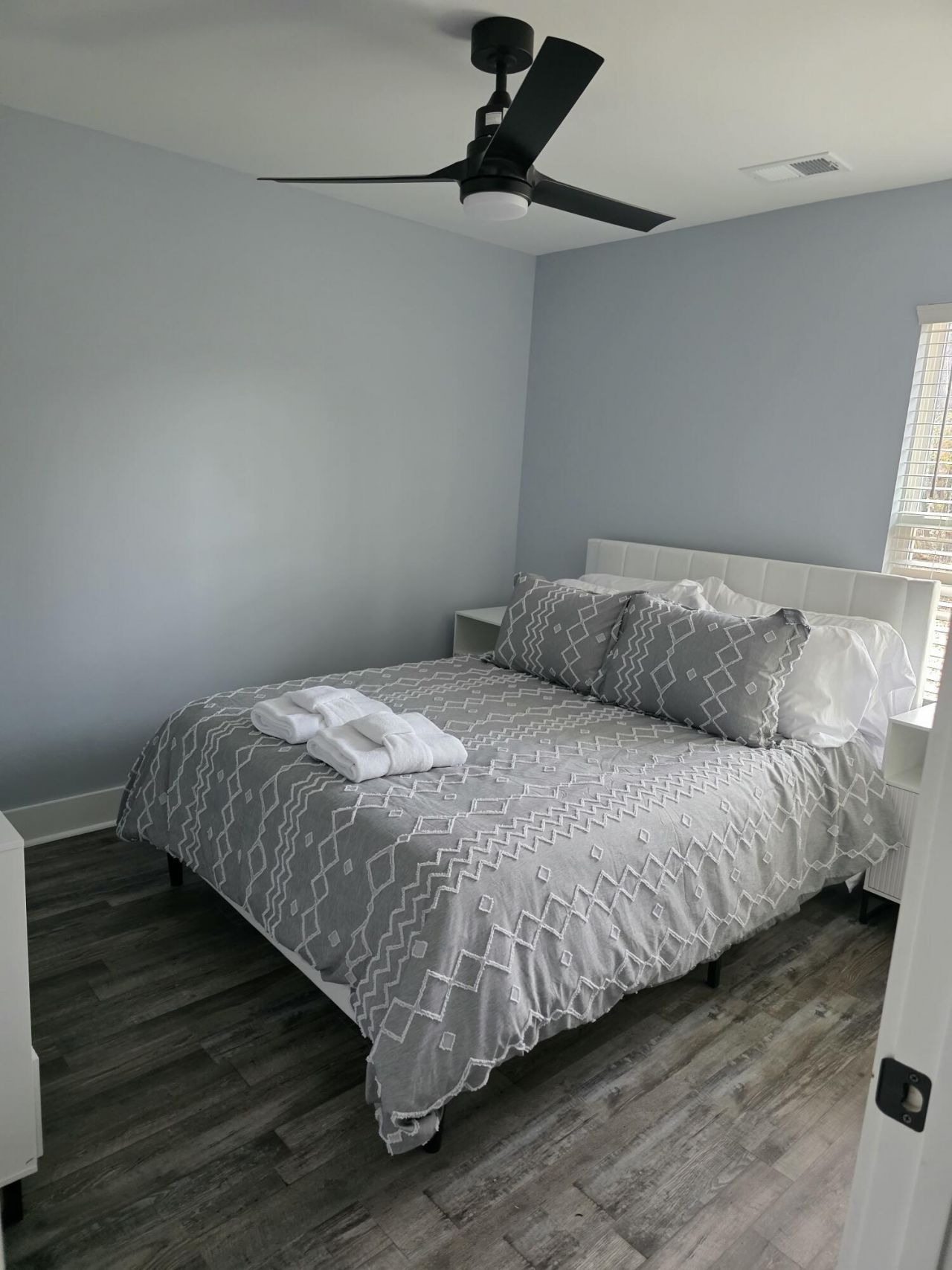 185 Bamert Street Photo 25