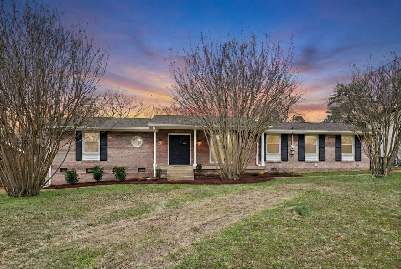 7418 Harrow Dr, Nashville, TN 37221 Main Photo