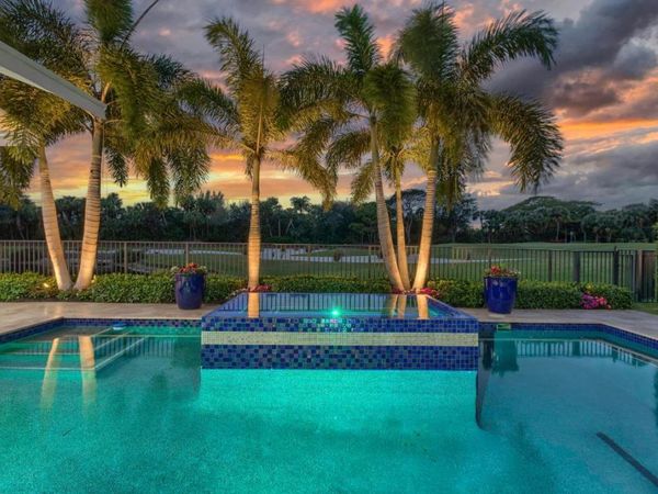 734 Cote Azur Drive, Palm Beach Gardens, FL 33410