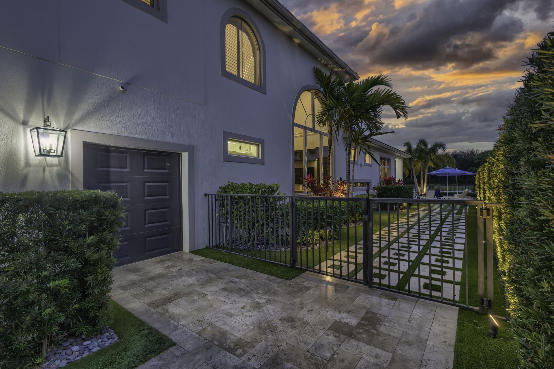 734 Cote Azur Drive, Palm Beach Gardens, FL 33410 Photo