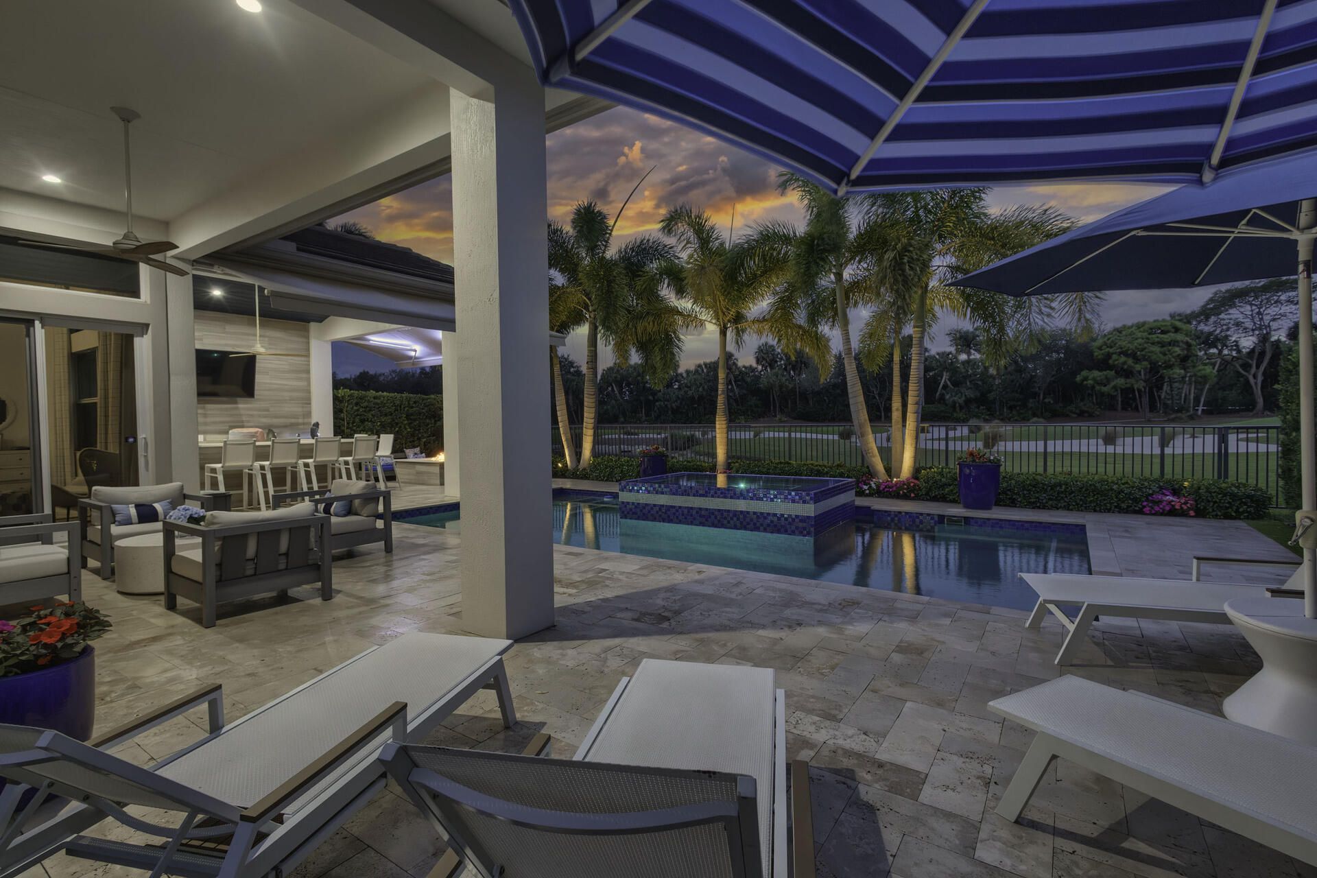 734 Cote Azur Drive, Palm Beach Gardens, FL 33410 Photo