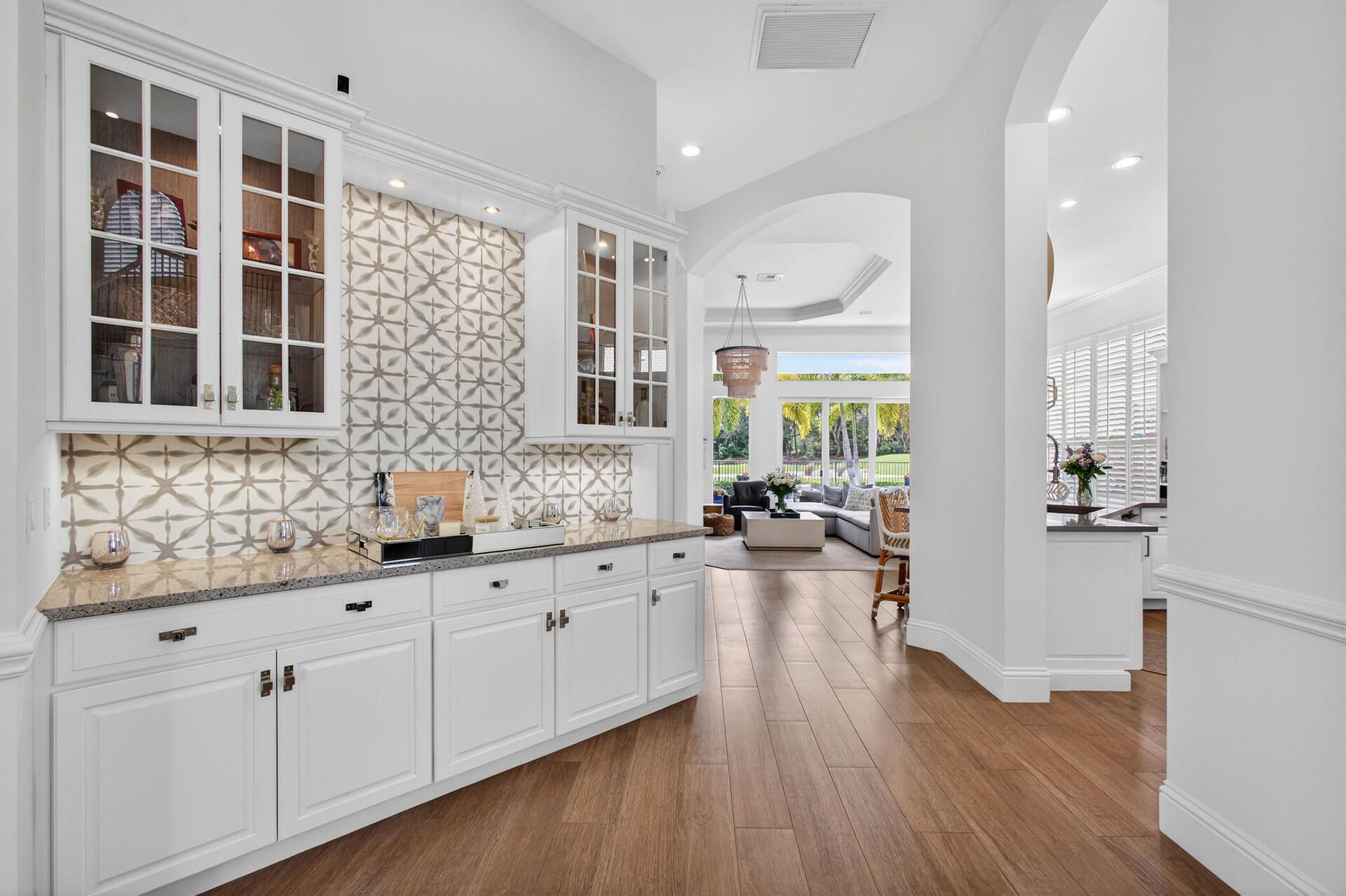 734 Cote Azur Drive, Palm Beach Gardens, FL 33410 Photo