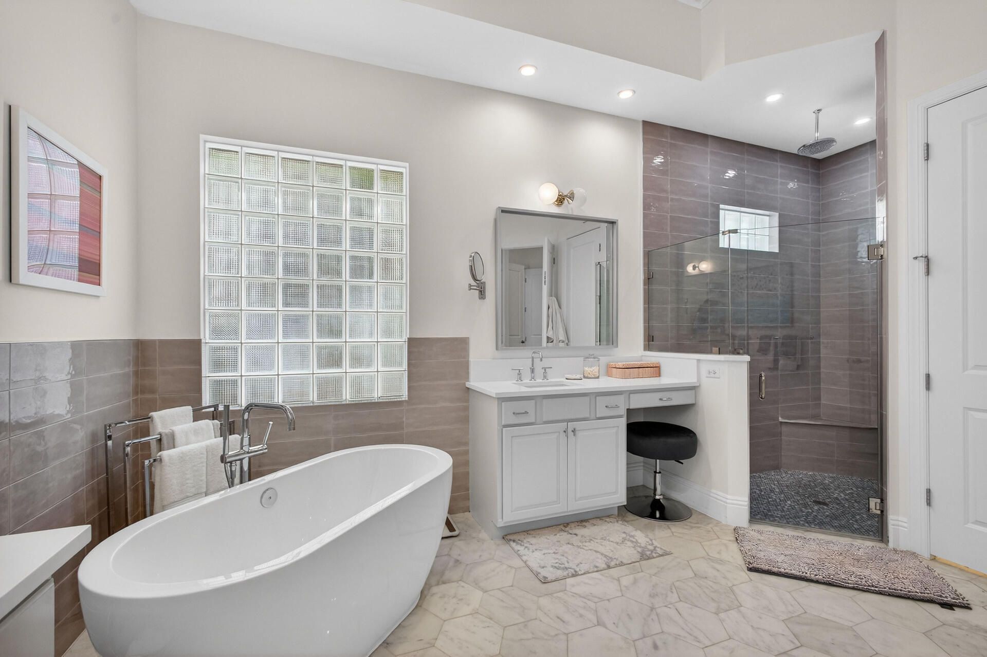 734 Cote Azur Drive, Palm Beach Gardens, FL 33410 Photo