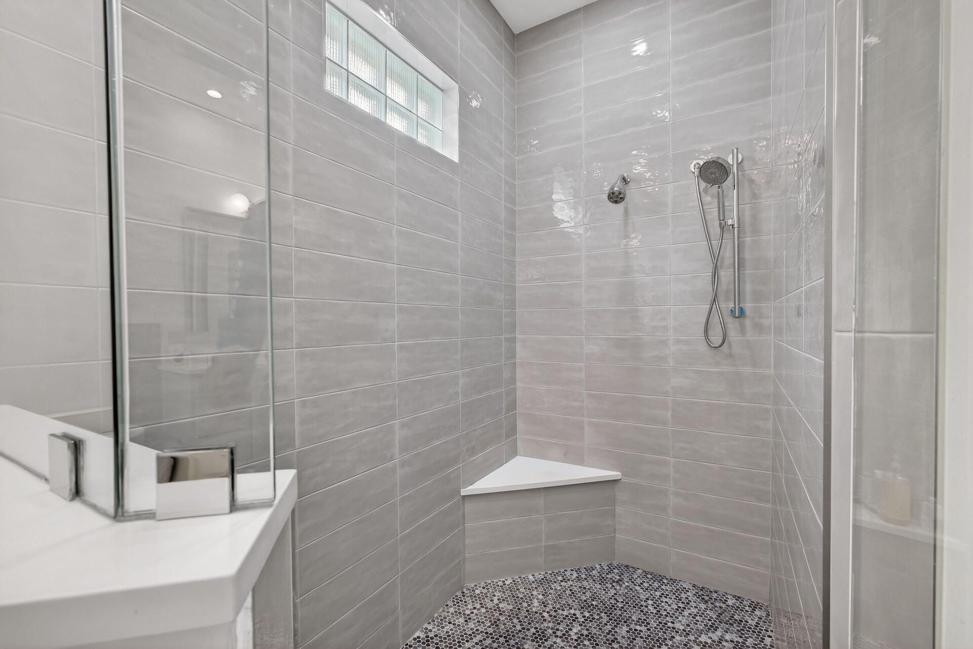 734 Cote Azur Drive, Palm Beach Gardens, FL 33410 Photo