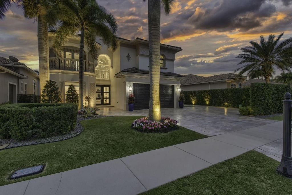 734 Cote Azur Drive, Palm Beach Gardens, FL 33410 Photo