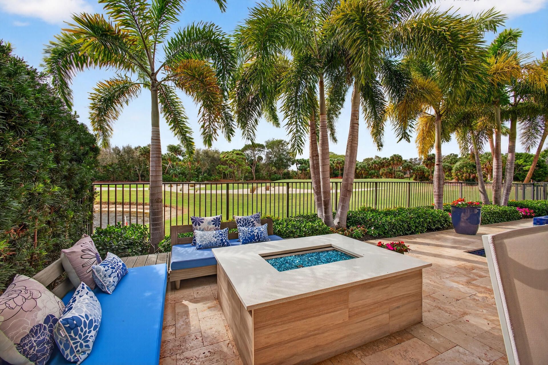 734 Cote Azur Drive, Palm Beach Gardens, FL 33410 Photo