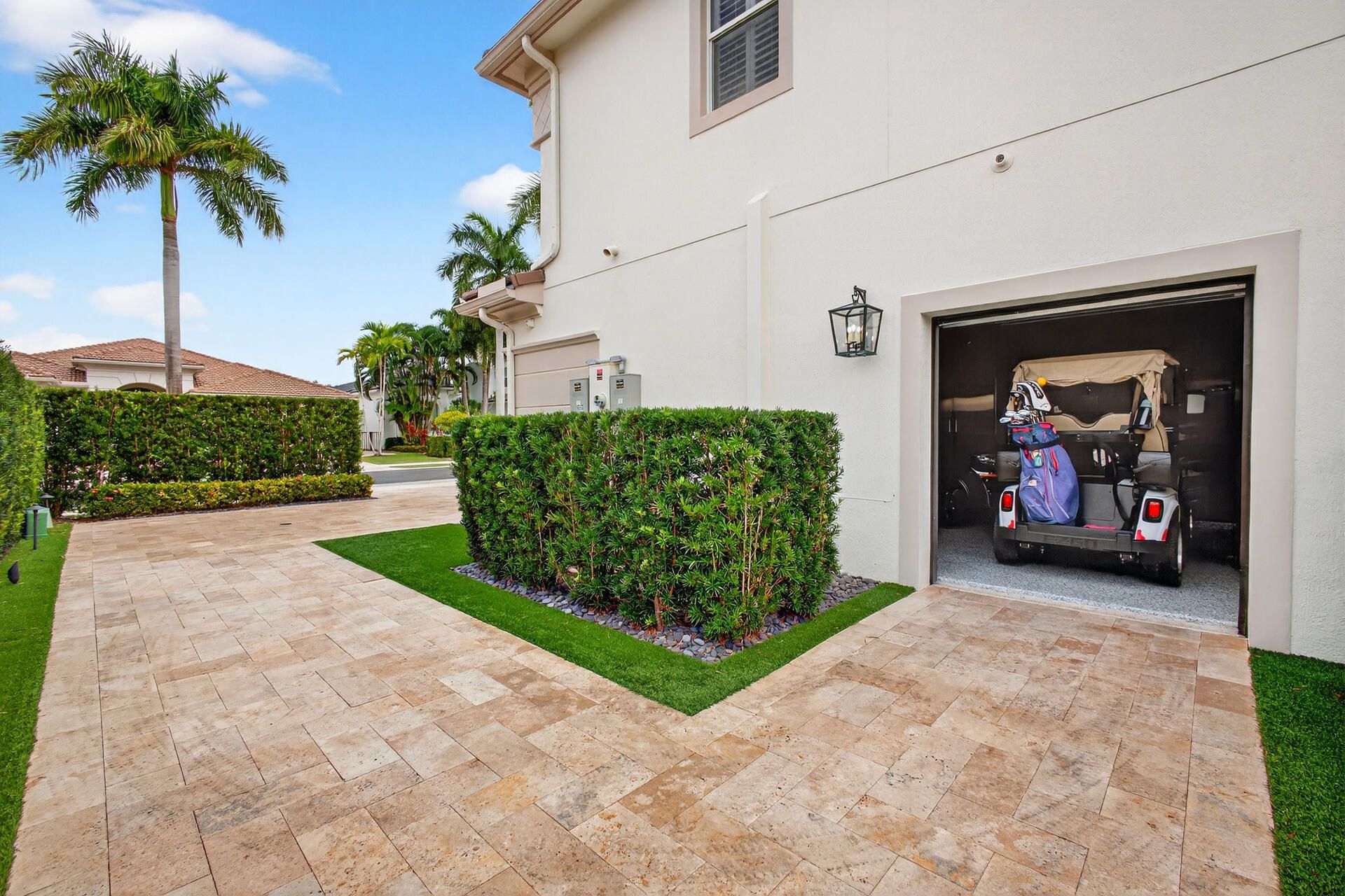 734 Cote Azur Drive, Palm Beach Gardens, FL 33410 Photo