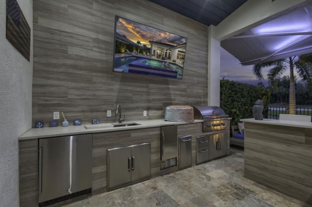 734 Cote Azur Drive, Palm Beach Gardens, FL 33410 Photo