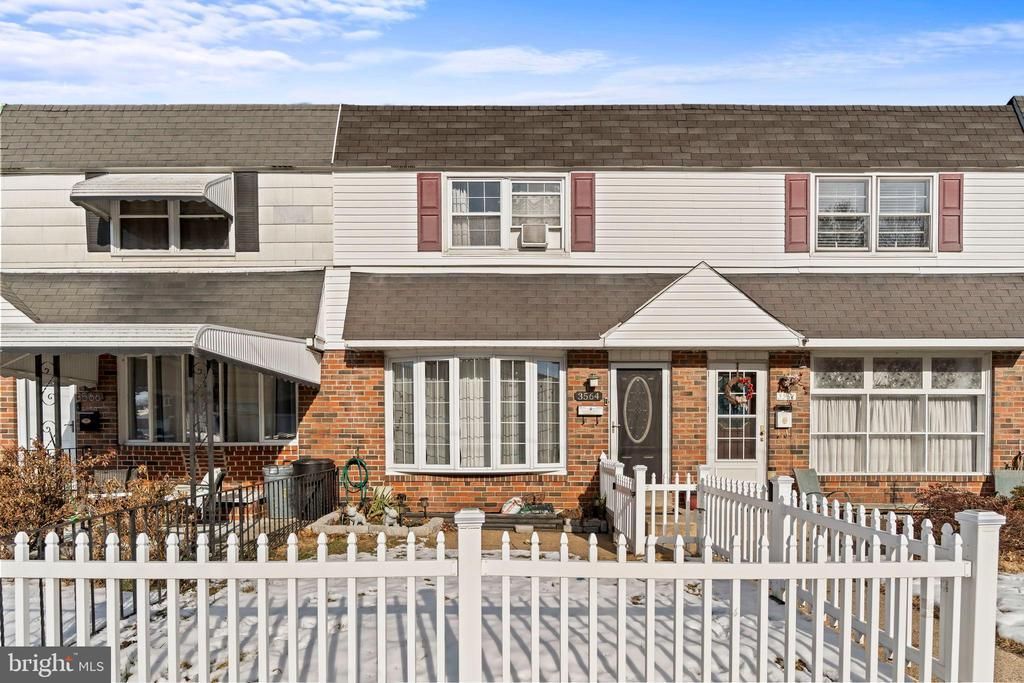 3564 Churchill Lane, Philadelphia, PA 19114 Main Photo