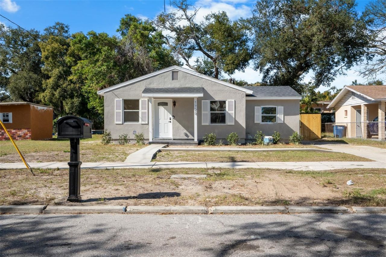 1708 N Martin Luther King Jr Avenue, Clearwater, FL 33755 Main Photo