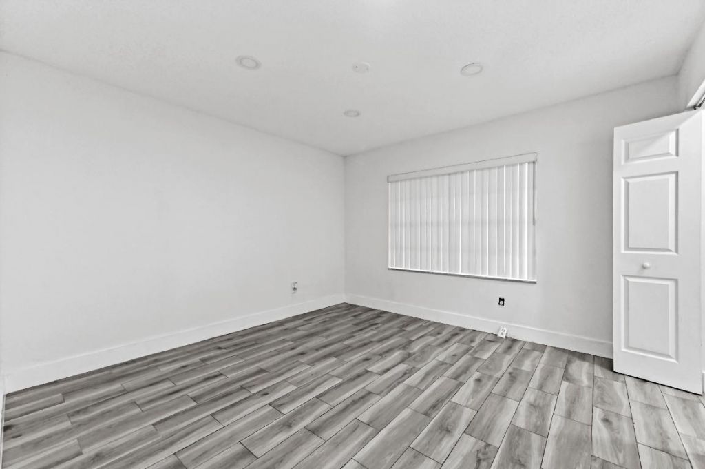 1390 Summit Run Circle, West Palm Beach, FL 33415 Photo