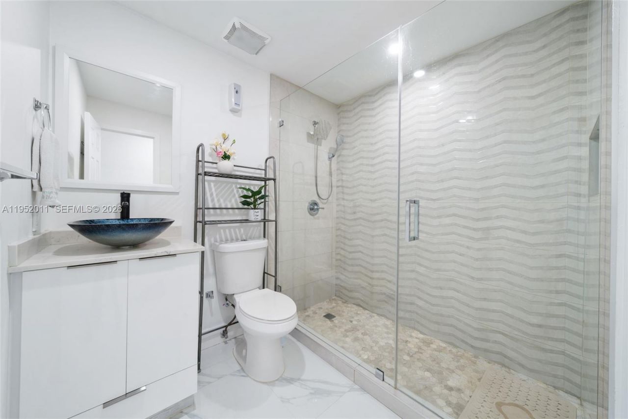 1310 SW 78th Ave, Miami, FL 33144 Photo