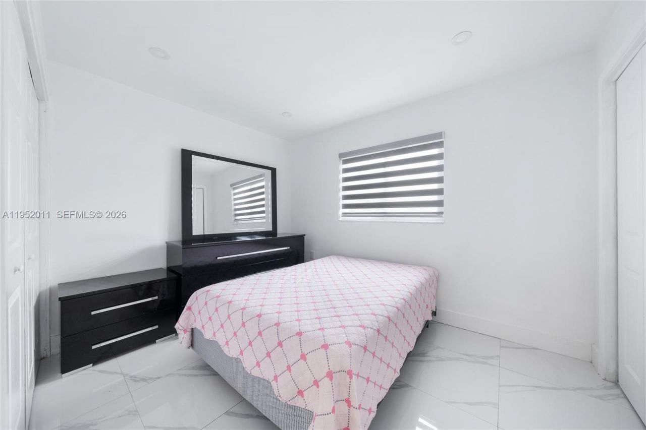 1310 SW 78th Ave, Miami, FL 33144 Photo