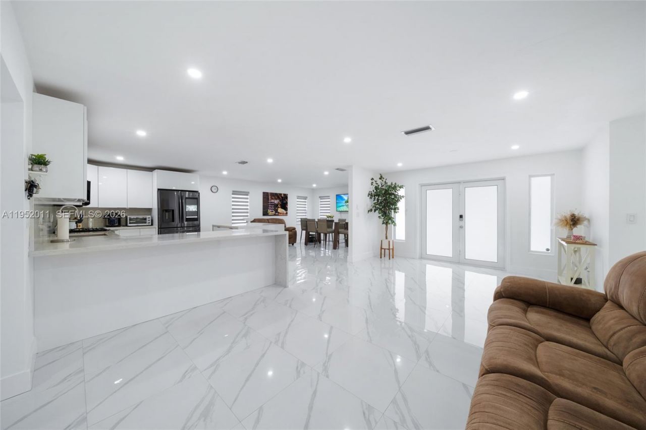 1310 SW 78th Ave, Miami, FL 33144 Photo