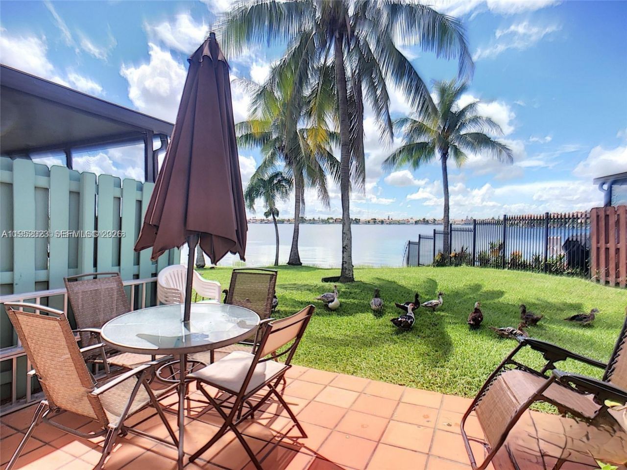 1090 NW 123rd Ct, Unit 816, Miami, FL 33182 Photo