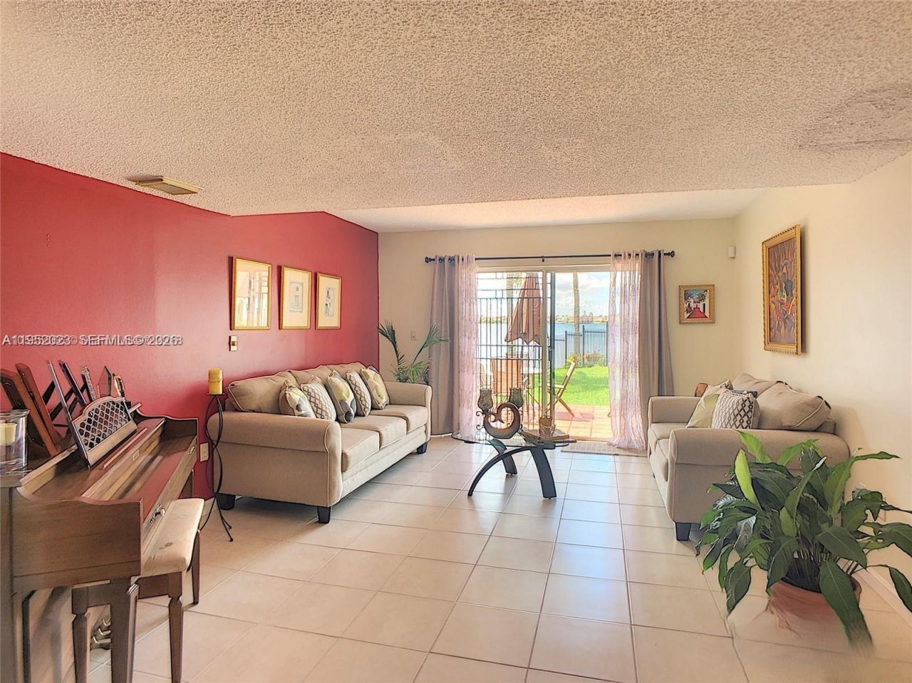 1090 NW 123rd Ct, Unit 816, Miami, FL 33182 Photo