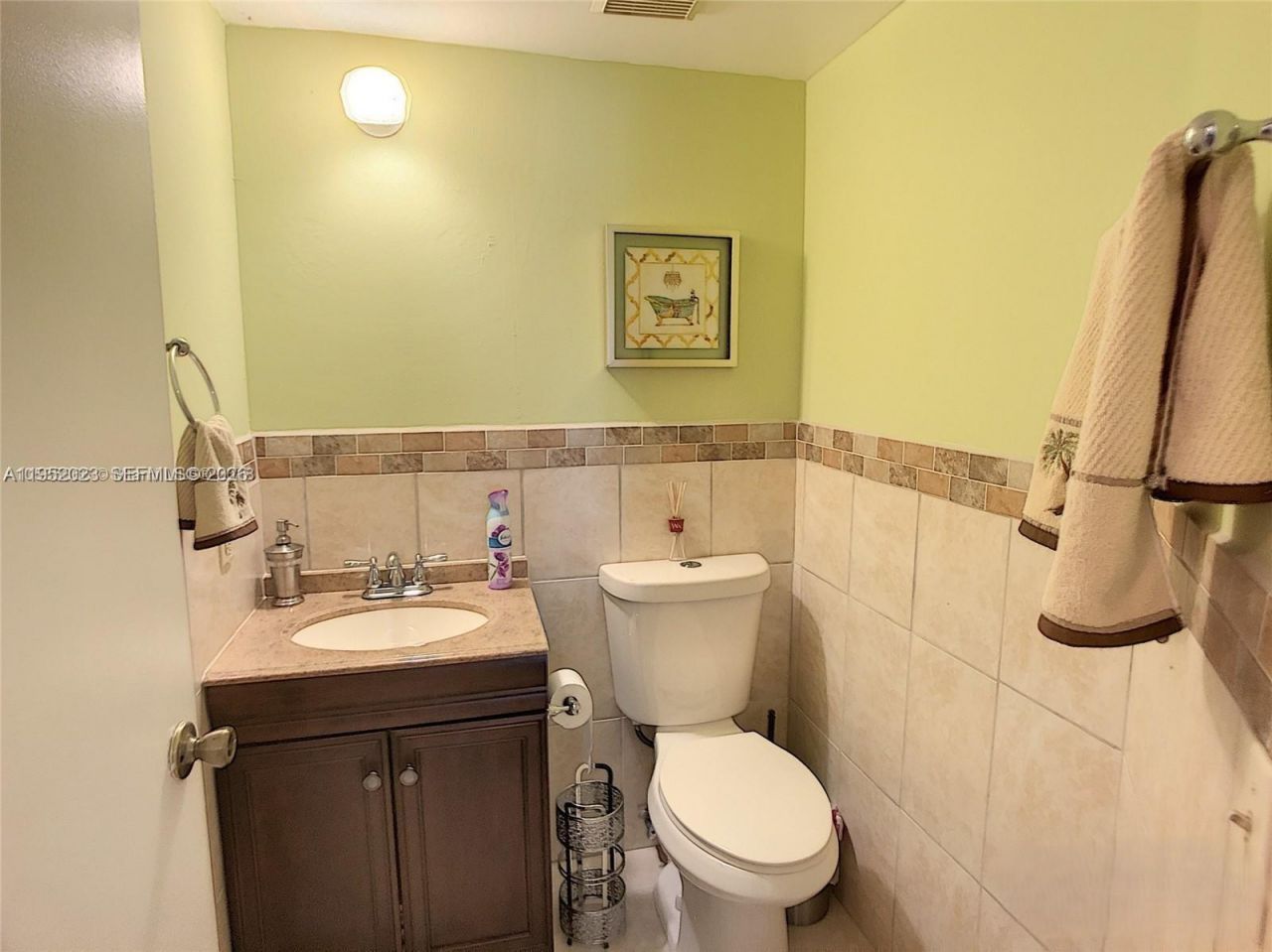 1090 NW 123rd Ct, Unit 816, Miami, FL 33182 Photo