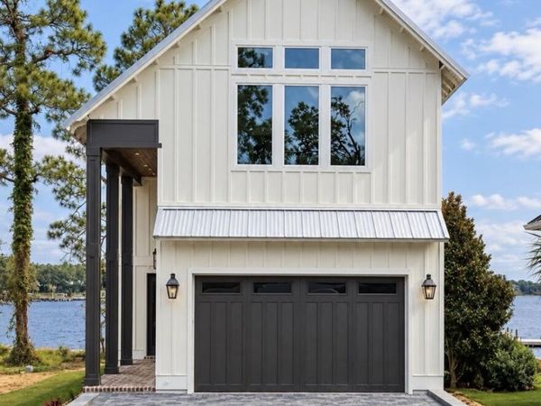 508 Village Oaks Lane, Niceville, FL 32578