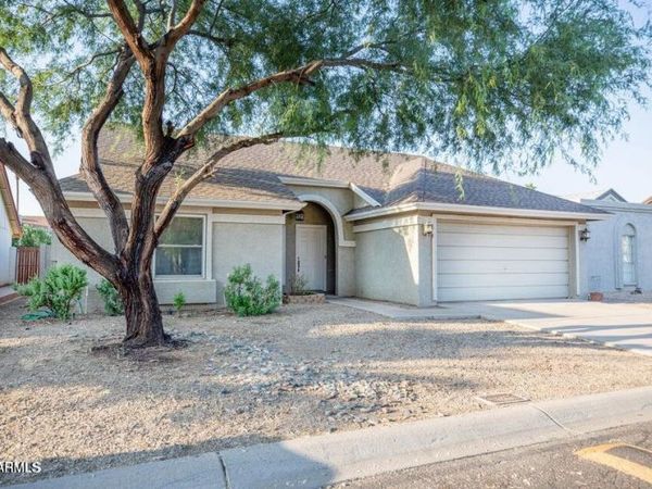 10126 W ORANGE Drive W, Glendale, AZ 85307