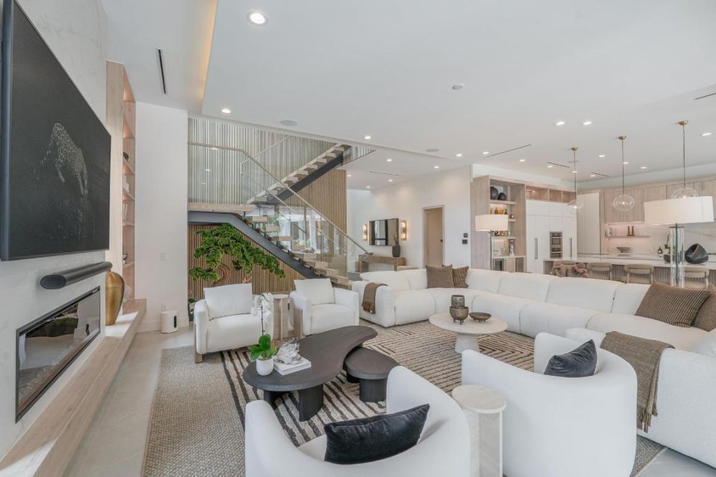 400 NE 4th Street, Boca Raton, FL 33432 Photo