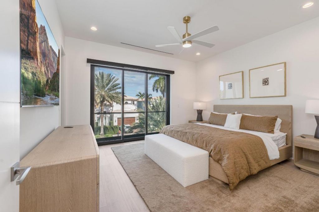 400 NE 4th Street, Boca Raton, FL 33432 Photo