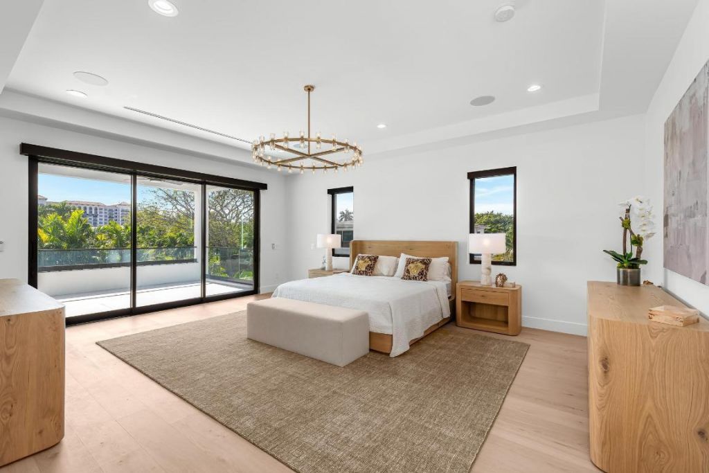 400 NE 4th Street, Boca Raton, FL 33432 Photo