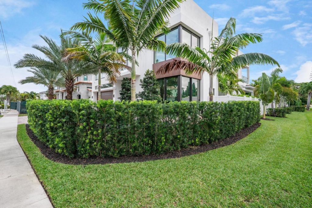 400 NE 4th Street, Boca Raton, FL 33432 Photo