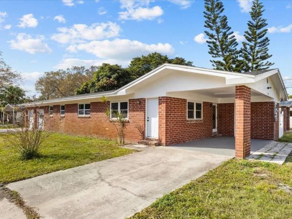 1119 Pine Ave, Fort Pierce, FL 34982