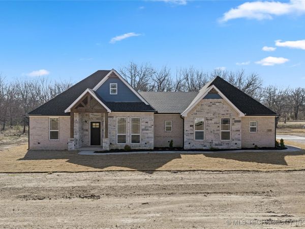 225 Gateway Road, Ardmore, OK 73401