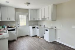 125 Ginn Altman Avenue photo 4