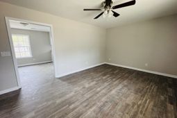 125 Ginn Altman Avenue photo 4