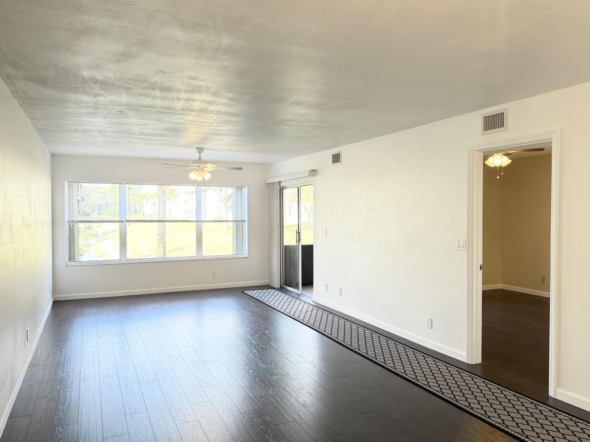 4745 Lucerne Lakes Boulevard, Unit 102, Lake Worth, FL 33467 Photo