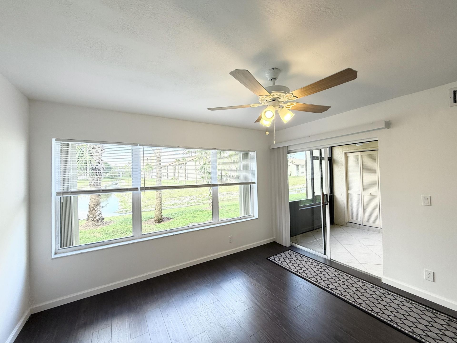 4745 Lucerne Lakes Boulevard, Unit 102, Lake Worth, FL 33467 Photo