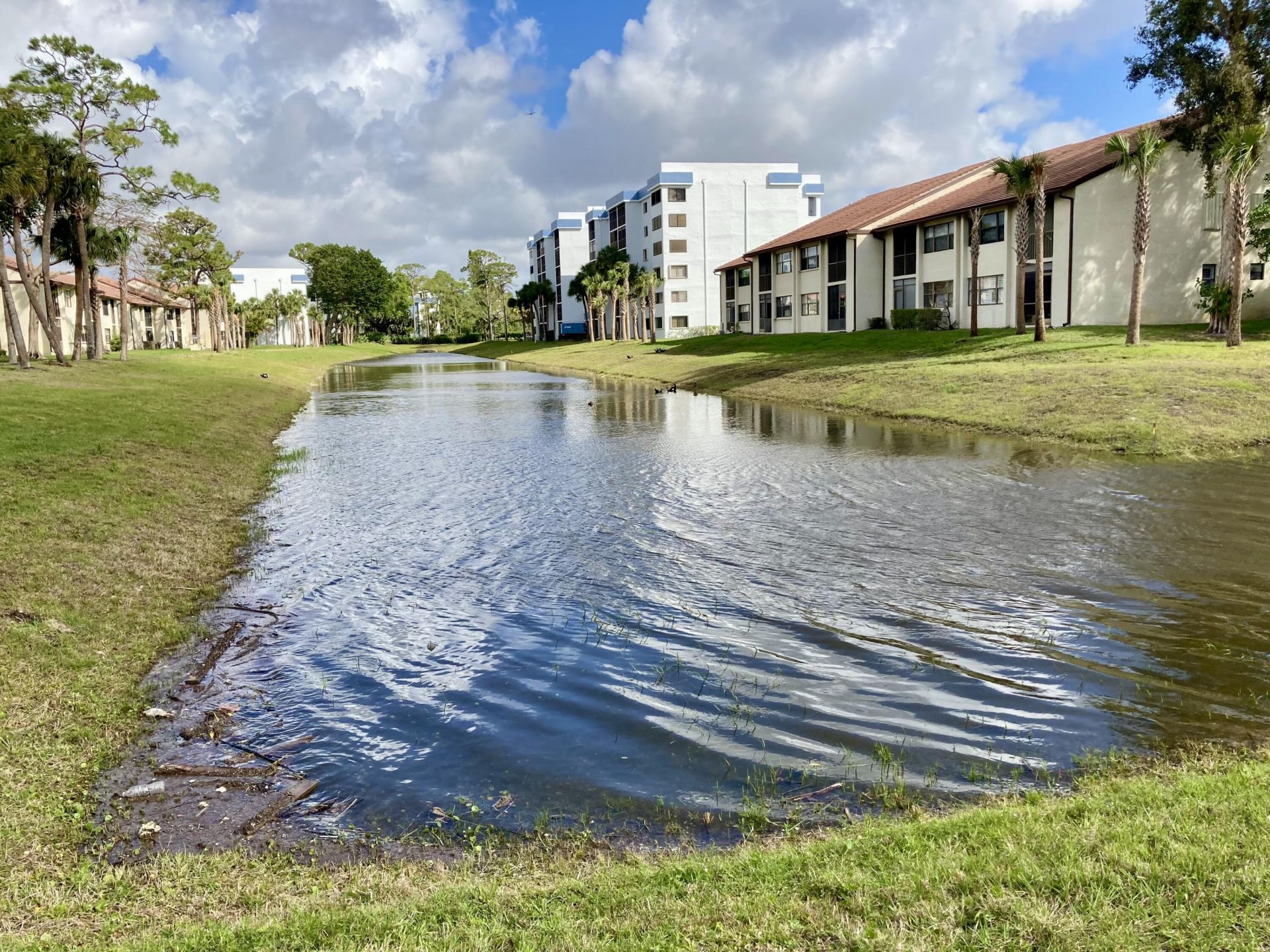 4745 Lucerne Lakes Boulevard, Unit 102, Lake Worth, FL 33467 Photo
