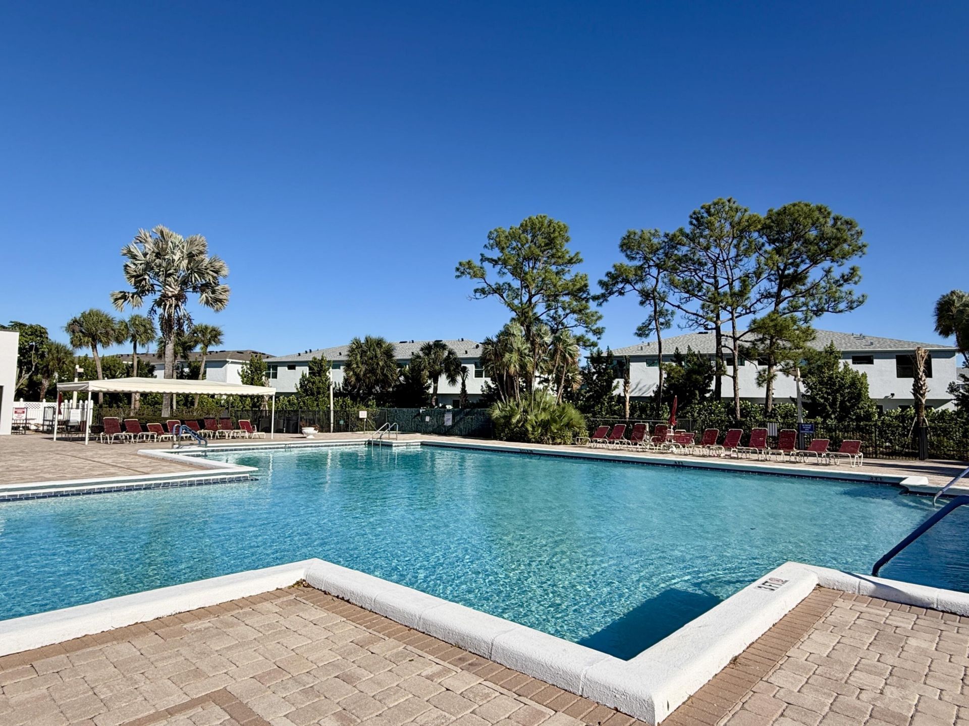 4745 Lucerne Lakes Boulevard, Unit 102, Lake Worth, FL 33467 Photo