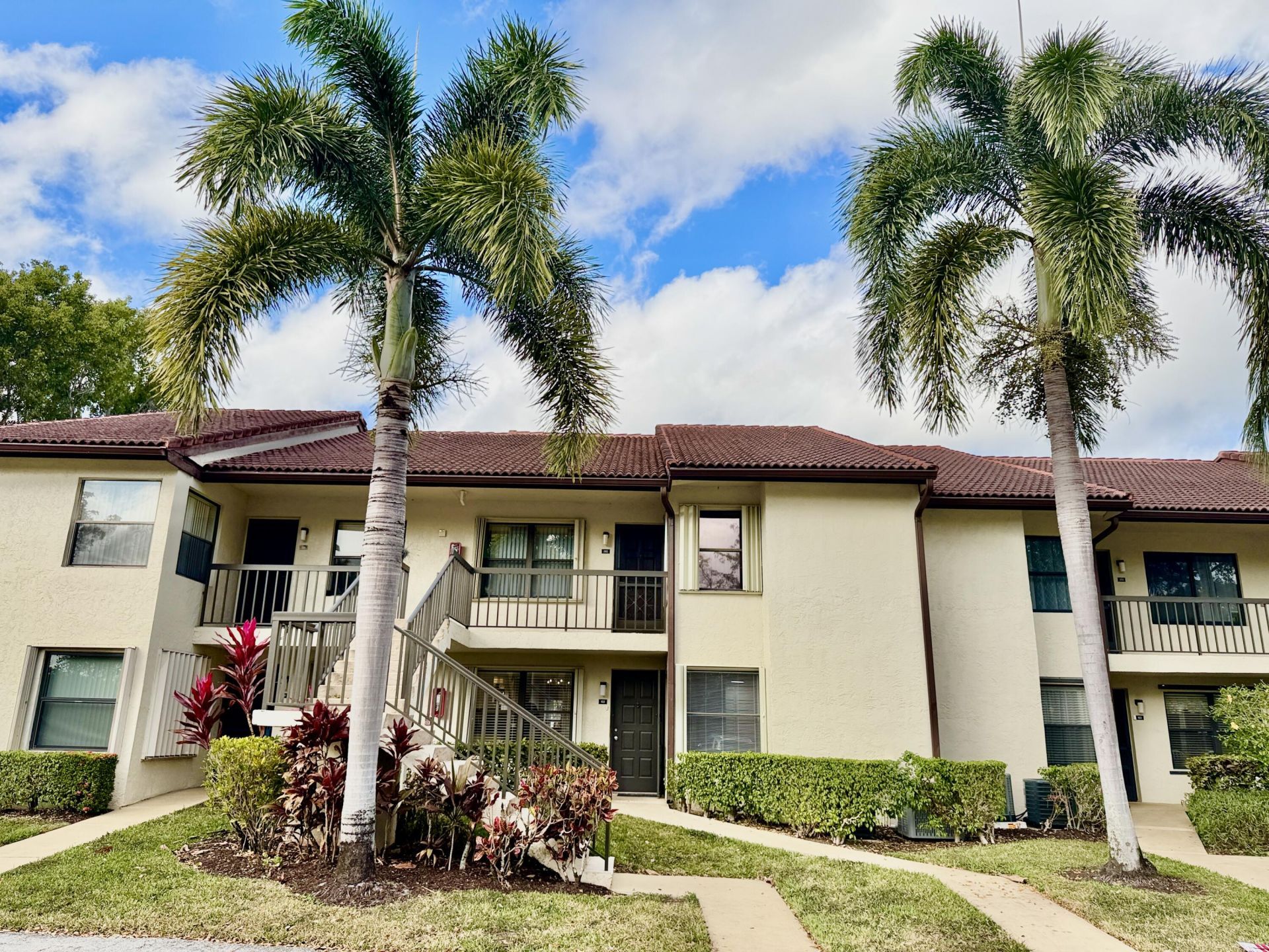 4745 Lucerne Lakes Boulevard, Unit 102, Lake Worth, FL 33467 Photo
