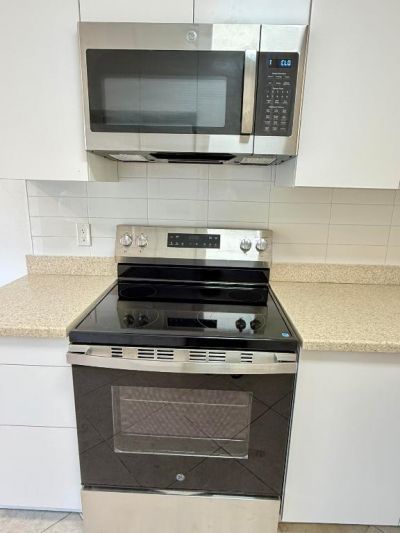 4745 Lucerne Lakes Boulevard, Unit 102, Lake Worth, FL 33467 Photo