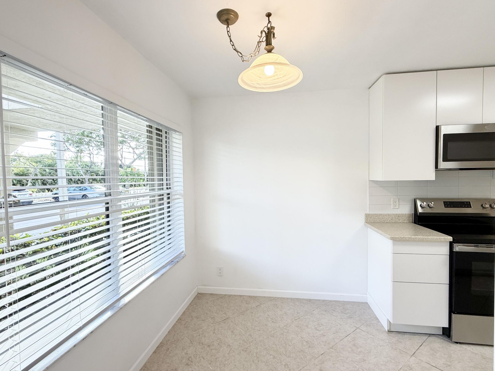 4745 Lucerne Lakes Boulevard, Unit 102, Lake Worth, FL 33467 Photo