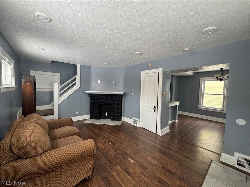 3525 E 110th Street, Cleveland, OH 44105 Photo 5