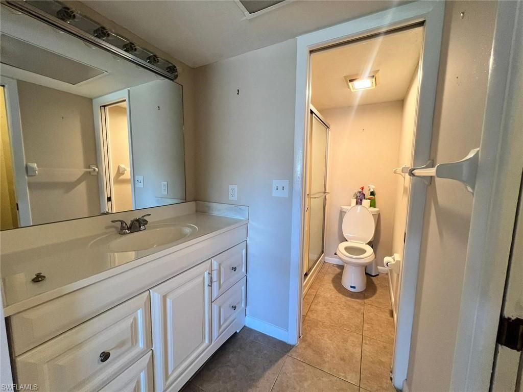 3911 Country Club Blvd, Unit 201, Cape Coral, FL 33904 Photo