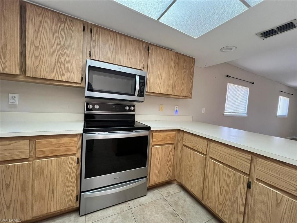 3911 Country Club Blvd, Unit 201, Cape Coral, FL 33904 Photo