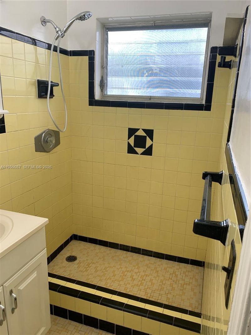 5616 Arthur St, Unit North, Hollywood, FL 33021 Photo