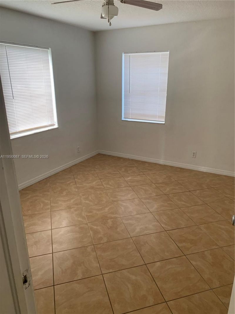 5616 Arthur St, Unit North, Hollywood, FL 33021 Photo