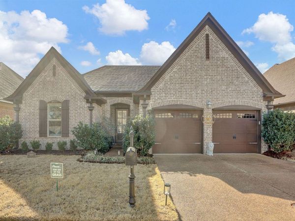 8523 WOODLAND ROSE CIR N, Memphis, TN 38016