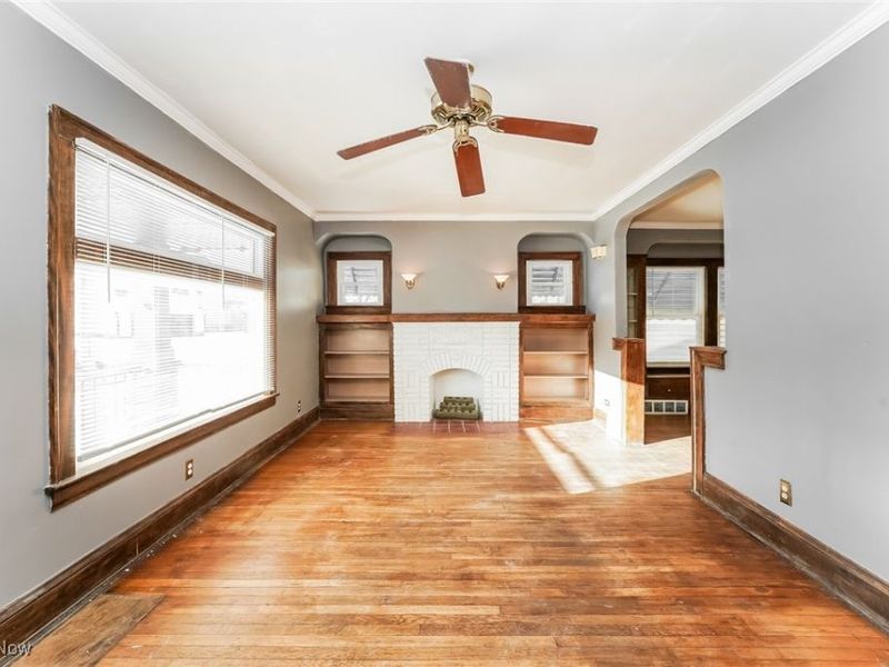 9509 Rosewood Avenue, Cleveland, OH 44105 Photo 2