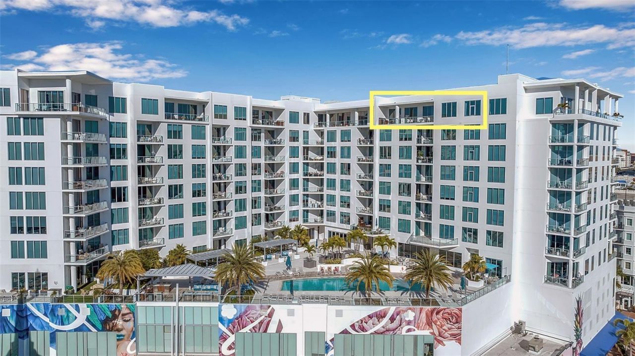 111 S Pineapple Avenue, Unit 1205, Sarasota, FL 34236 Photo