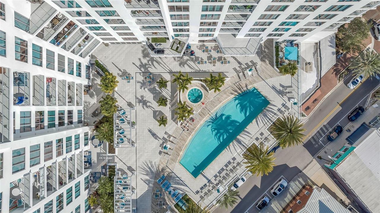 111 S Pineapple Avenue, Unit 1205, Sarasota, FL 34236 Photo