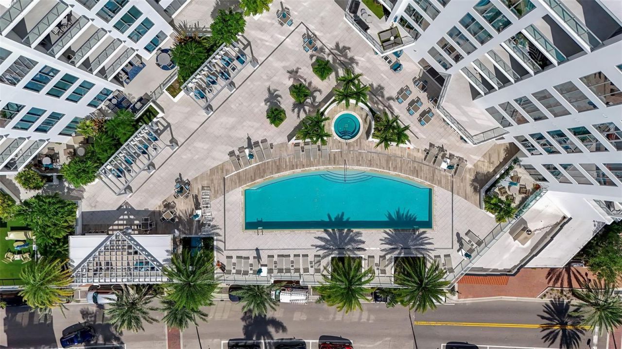 111 S Pineapple Avenue, Unit 1205, Sarasota, FL 34236 Photo